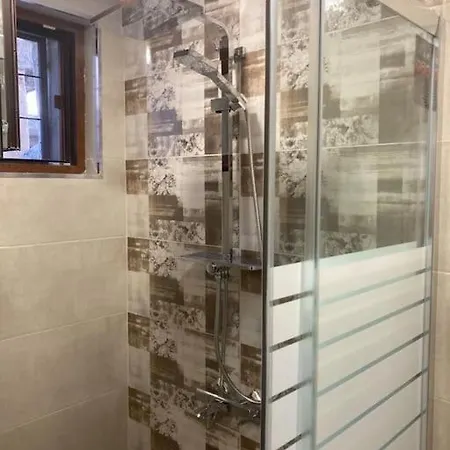 Apartman Iv With A Private Garage *