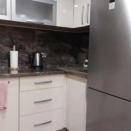 Iv With A Private Garage Apartamento *