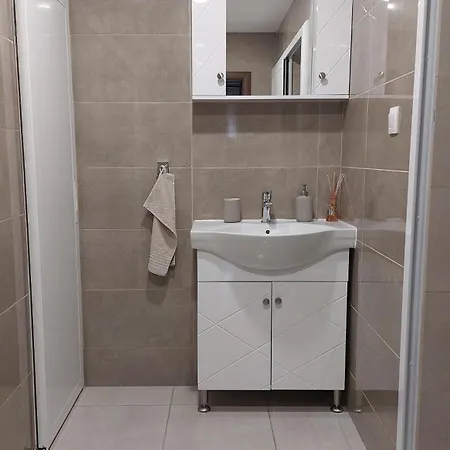 Apartman Iv With A Private Garage Veliko Tarnovo