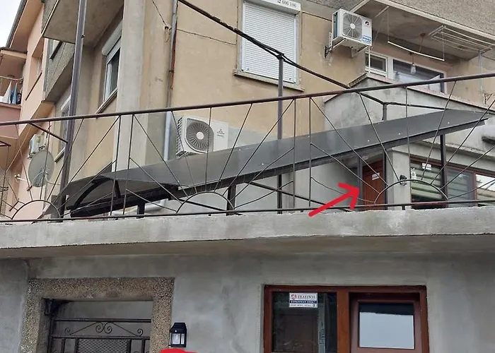 Iv With A Private Garage Appartamento *