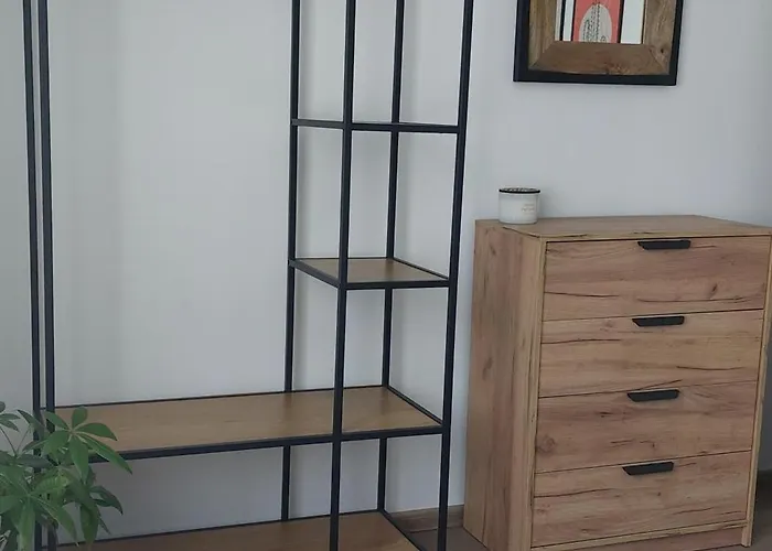 Appartamento Iv With A Private Garage